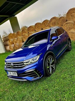 Vw Tiguan R-line 4x4 2.0tdi 147kw DSG 61tis km. V záruce - 3