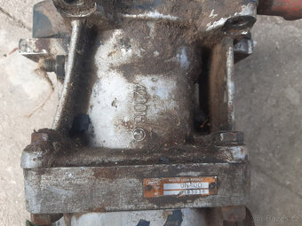 Hydraulické čerpadlo, UN100, Tatra 815 - 3