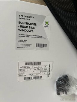Sluneční clony zadních bočních oken- pro model Karoq - 3