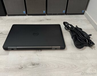 DELL Latitude E5540 – i5 | 8 GB RAM | 256 GB SSD | W11 - 3