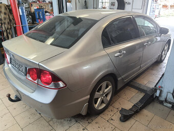 Náhradní díly Honda Civic 8G Sedan - 3