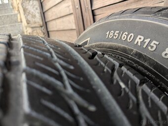Kompletní kola: plech. disky + letní pneumatiky 185/60 R15 - 3