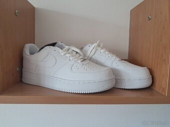 Nike Air Force 1 bílé – nové, nenošené, - 3