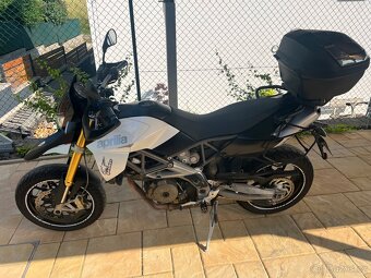 Aprilia SMV 750 Dorsoduro - 3