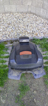 robotická sekačka Husquarna ACX230 - 3