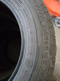 Pneu 205/65/ r16 c 107/105 (DOT3618) - 3