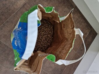 Hygienické pelety – stelivo pro kočky, ptáky a hlodavce - 3
