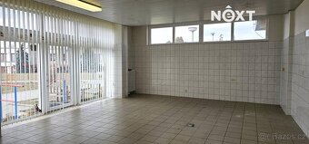 Pronájem komerční Obchodní prostory, 285㎡ - 3
