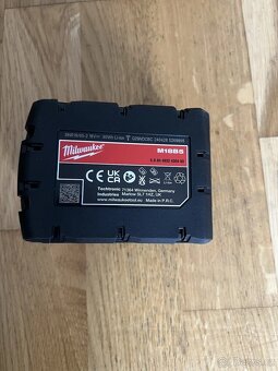 Akumulátor 5.0 Ah Milwaukee M18B5 - 3