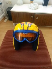 Lyžařská dětská přilba s brýlemi - 3