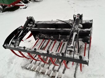 Krokodyl na hnuj - 3