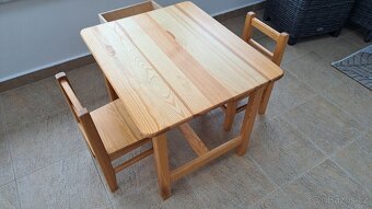 Dětský stoleček a židličky - 3
