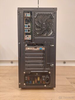 Workstation / Server / Herní základ – Xeon, 48GB ECC RAM - 3