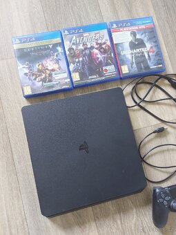 Ps4 slim - 3
