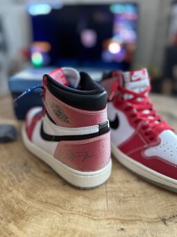 Jordan 1 Retro High Trophy Room Chicago - 3