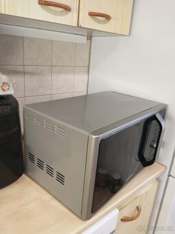 Mikrovlnka Samsung - 3