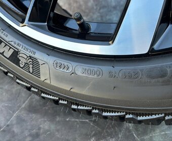 Zimní top sada Volvo XC60 255/40R21 102V - 3