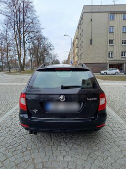 Škoda Superb 2.0 TDI 103 kW - 2011 - 3