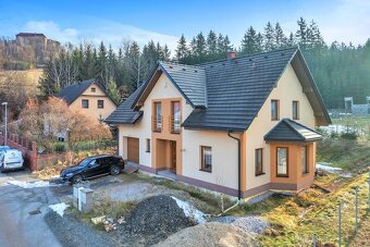 Rodinný dům 4+kk s garáží a zahradou, kolaudace 2018, Městys - 3