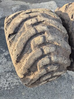 710/40 R24,5 Nokian Forest King hokejky - 3