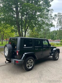 Jeep Wrangler sahara 3.8 - 3