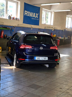 Volkswagen e-Golf, 100kW 136 PS,tepelko,2 sady kol - 3