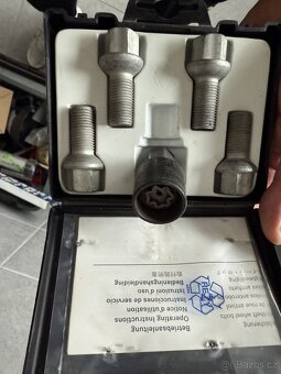 Bezpečnostní šrouby na MB a Alu kola - 3