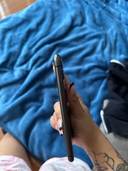 iPhone 11 Black 64GB 🍏 - 3