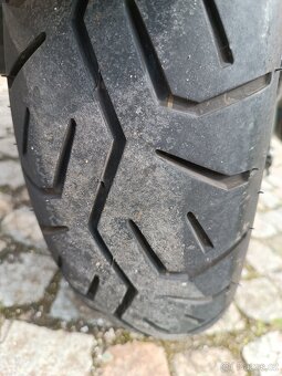 Suzuki Intruder VS 600 - 3