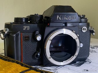 Nikon F3 – plně funkční profesionální analogový fotoaparát - 3