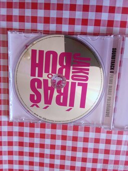 CD SOUNDTRACK LÍBÁŠ JAKO BŮH - 3
