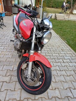 Honda CB 600 Hornet - 3