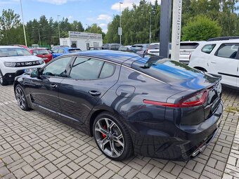 Stinger 4x4 GT V6 3.3T-GDI 8AT 269kW - 3