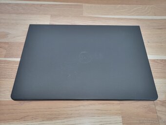 Notebook Dell Inspiron 15 3567, 2 GB grafická karta - 3