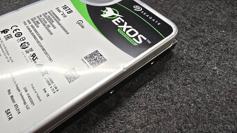 Seagate EXOS X18 16TB - 3