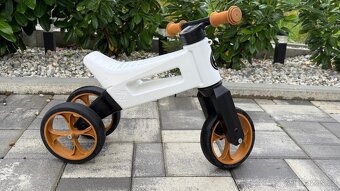 Odrážedlo Funny wheels 2v1 bílé s popruhem a tichými koly - 3