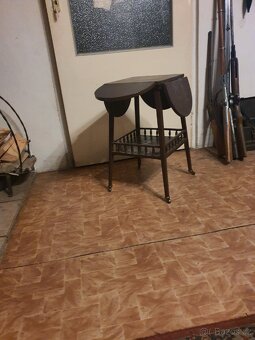 Starožitný stolek - 3