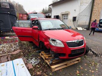 Škoda Fabia 1.4 TDI - na náhradní díly - 3