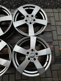 Alu kola/ disky r17 5x112 Dezent Graphite - 3
