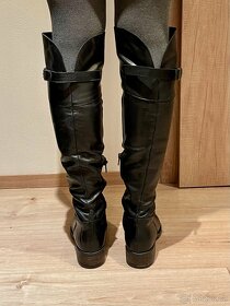 Kožené kozačky z La Farfalla - 3