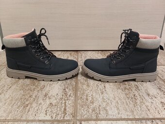 Dámské kotníkové boty Loap vel.38 - 3