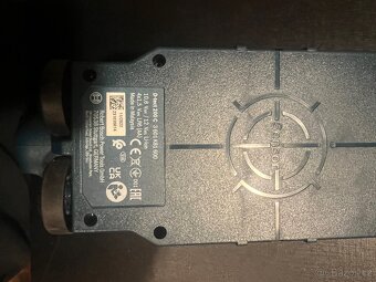 Prodám nový uni. detektor Bosch Wallscanner D-TECT 200 C - 3