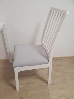 Kuchyňský stůl a dvě židle - 3