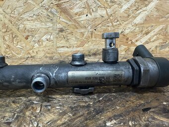 KOMPLETNÍ VSTŘIKOVACÍ LIŠTA 3.0 TDI 059130090AG - 3