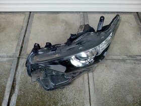 TOYOTA AURIS 2017  zad. náraz,LP světlomet,PP blatník - 3