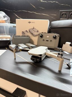 Dron DJI mini 2 Fly More Combo - 3