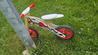 Prodám Bigjigs dřevěné odrážedlo - 3