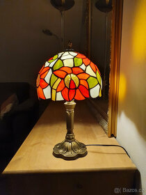 Lampička Vitráž - Vyrobeno ruční Tiffanyho technikou - 3