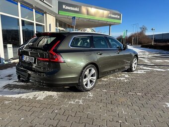 Volvo V90 2021 Momentum Pro DPH - 3