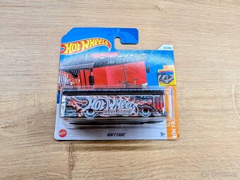 Hot Wheels - 3